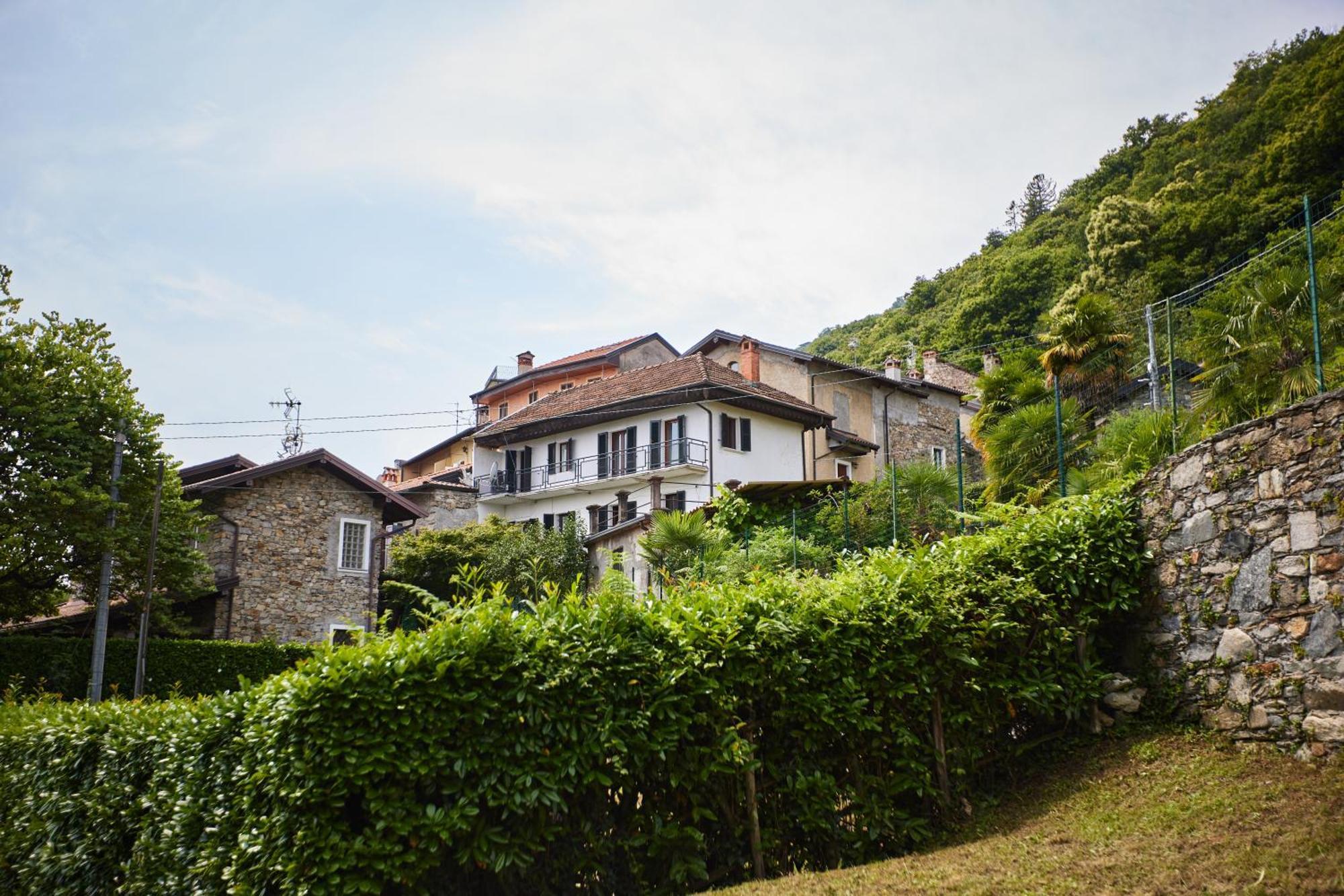 Villa Di Paese - Splendida Vista Lago Maggiore Oggebio المظهر الخارجي الصورة